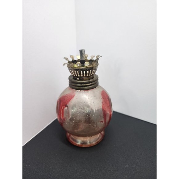 4 1/2” Vintage Kerosene Oil Lamp Antique, Chinese, Hong Kong Two Tone Red - Picture 2 of 8